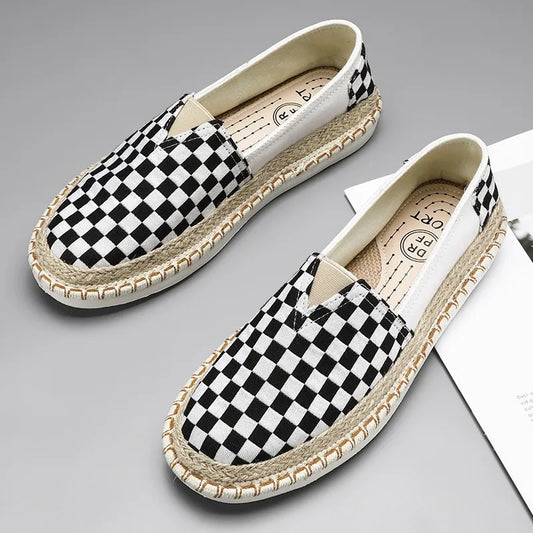 Loafers Chess - DINQU